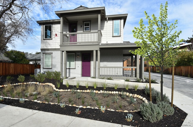 property at 3626 Chestnut St