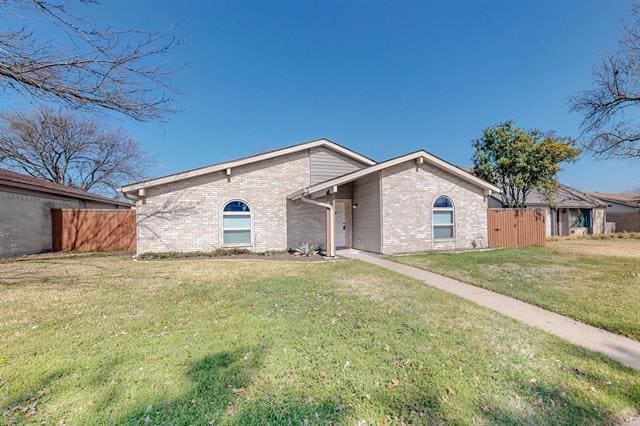 2909 St George Dr in Garland, TX - Building Photo - Building Photo