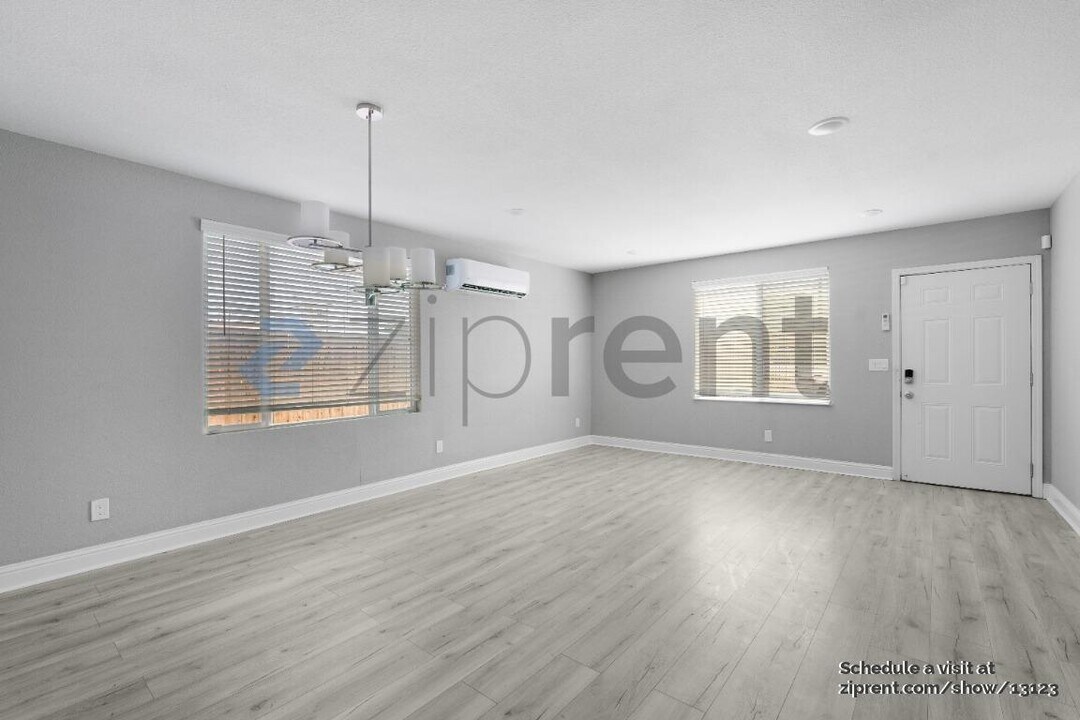 401 Garden Hwy in Yuba City, CA - Building Photo