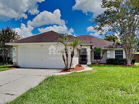 224 N Lake Cunningham Ave in Jacksonville, FL - Building Photo