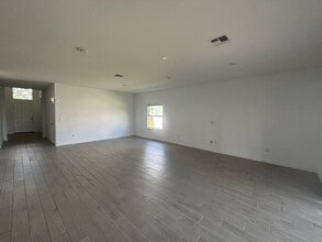1779 NW 44th Court Rd in Ocala, FL - Building Photo - Building Photo