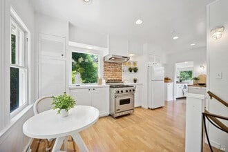 63 Ivy Dr in Ross, CA - Building Photo - Building Photo