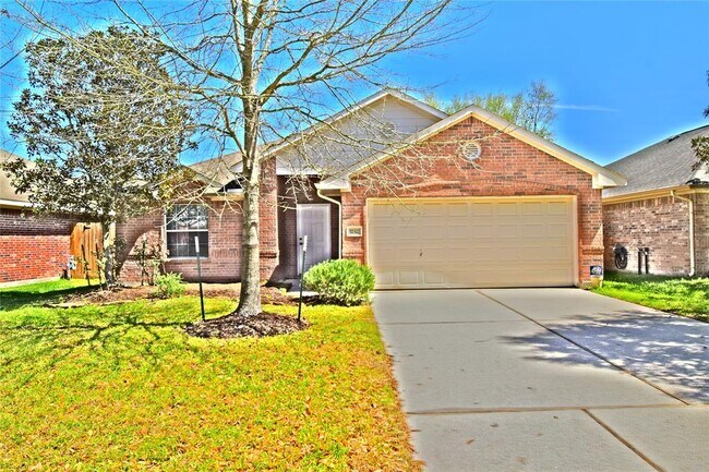 32327 Cross Spring Park Ln in Conroe, TX - Building Photo - Building Photo