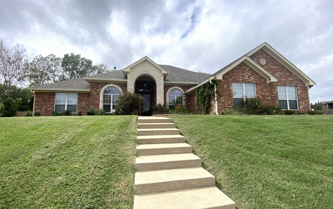 2122 Grizzly Trl in Harker Heights, TX - Building Photo