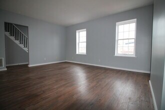 3 School St in Cohoes, NY - Building Photo - Building Photo