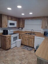 35025 Raintree Dr in Fruitland Park, FL - Foto de edificio - Building Photo