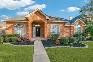 1913 Smith Dr in Plano, TX - Building Photo