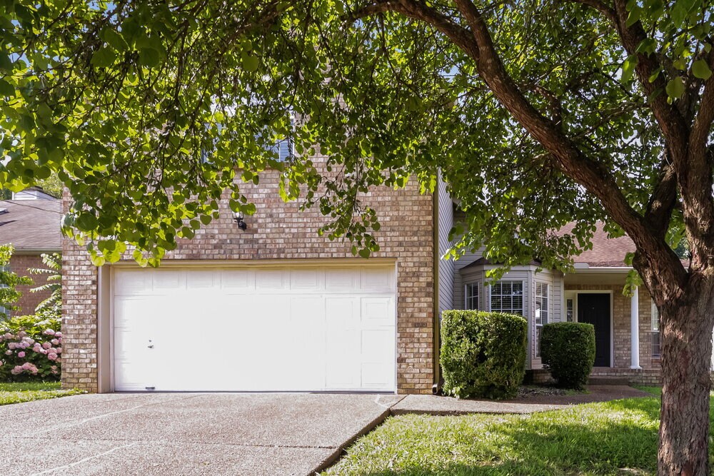 3308 Milbridge Dr in Nashville, TN - Building Photo