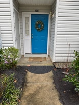 703 Quail Rd in Evesham, NJ - Building Photo