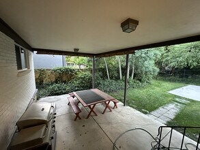 2129 Creek Way in Sandy, UT - Building Photo - Building Photo