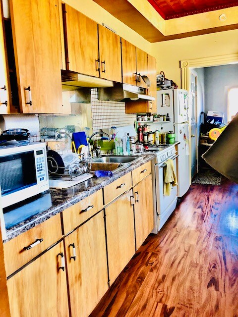 1804 13th Ave S, Unit 1 in Minneapolis, MN - Foto de edificio