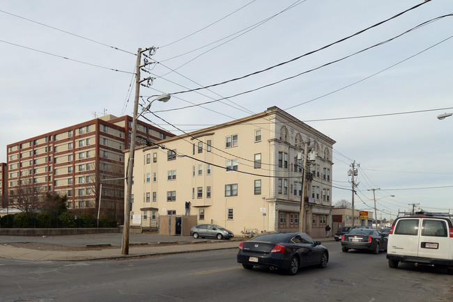 The Renaissance-Bixby Building in Brockton, MA - Building Photo - Building Photo