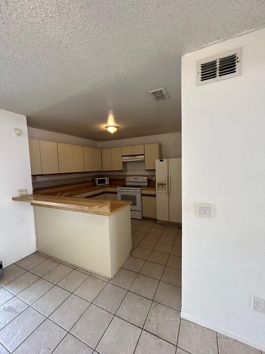 1358 Winter Green Way Photo