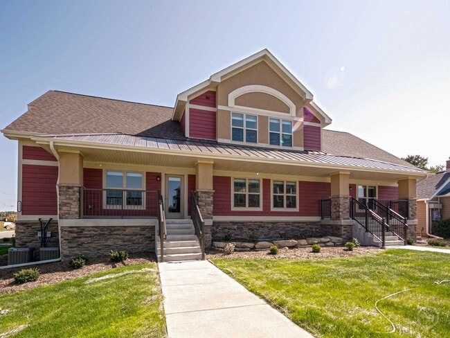 2317 Parmenter St, Unit 108