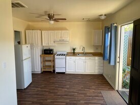 4781 Avalon Ave in Santa Barbara, CA - Building Photo