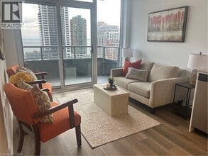 2088 James St in Burlington, ON - Building Photo - Building Photo