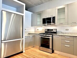 5430 N Sheridan Rd in Chicago, IL - Building Photo - Building Photo