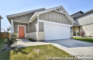 10019 Rancho Real Rd in San Antonio, TX - Building Photo - Building Photo