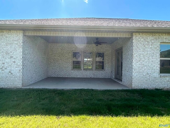 7040 Regency Ln SE in Gurley, AL - Foto de edificio - Building Photo