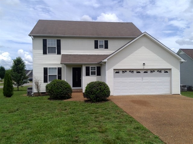 2502 Euclid Dr in Spring Hill, TN - Building Photo