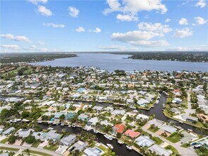 1394 SW Seagull Way in Palm City, FL - Building Photo - Building Photo