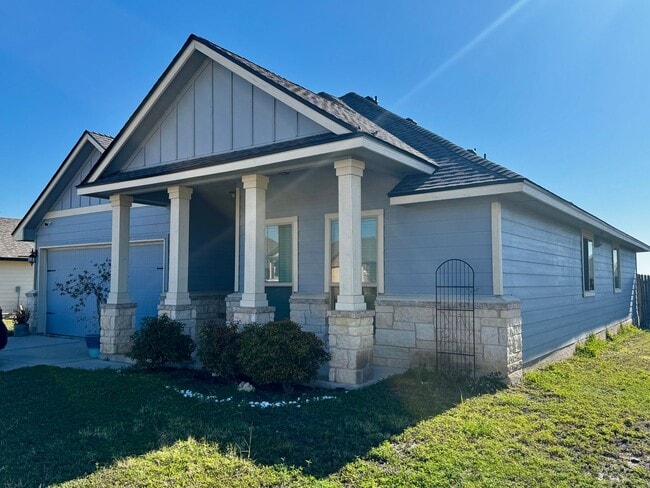 property at 1812 Bee Crk Lp