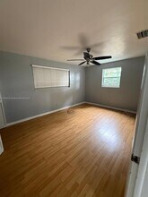 830 NE 58th Ct in Fort Lauderdale, FL - Building Photo - Building Photo