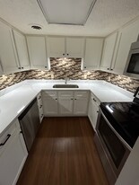 21 Vaughns Gap Rd in Nashville, TN - Building Photo