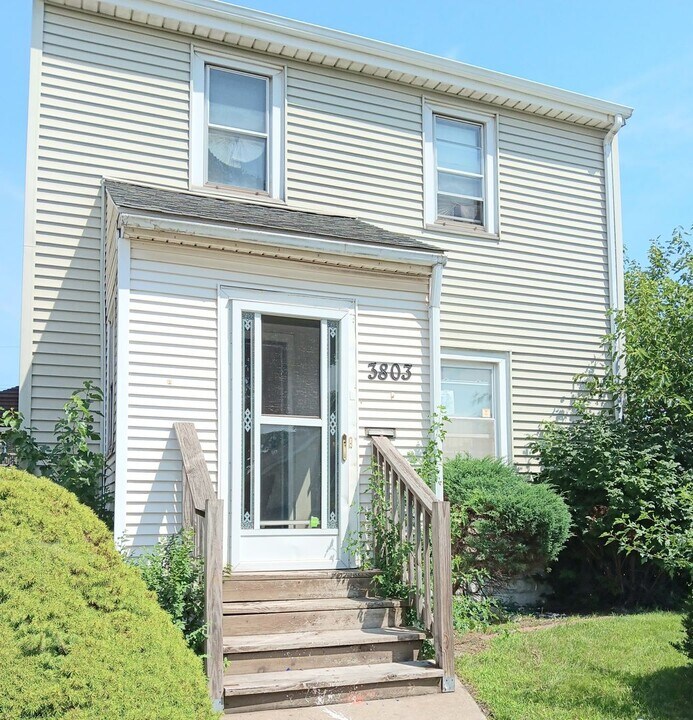 3803 Drummond St in East Chicago, IN - Building Photo