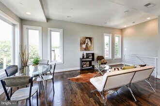 1200 Staples St NE in Washington, DC - Building Photo - Building Photo