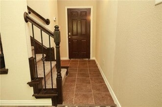 261 Barrington Ln in Lewisville, TX - Building Photo - Building Photo