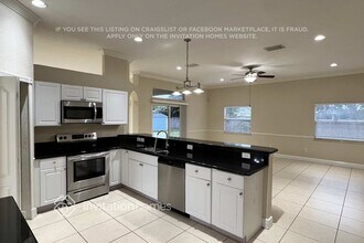 1025 SW Romaine Ln in Port St. Lucie, FL - Building Photo - Building Photo