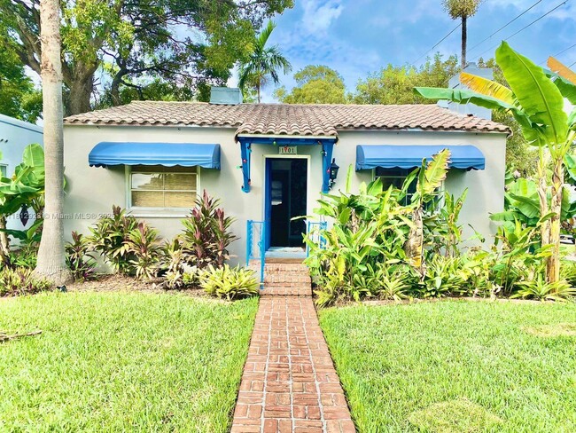property at 1701 Fletcher St