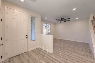 11489 Belmont Lake Dr in Las Vegas, NV - Building Photo - Building Photo