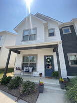 213 Thompson Park Dr in Nashville, TN - Building Photo