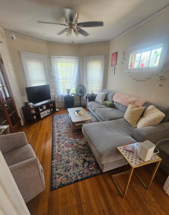 34 Sunset Rd in Somerville, MA - Building Photo