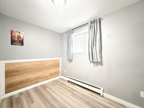 8246-8152 152 St in Surrey, BC - Building Photo - Building Photo