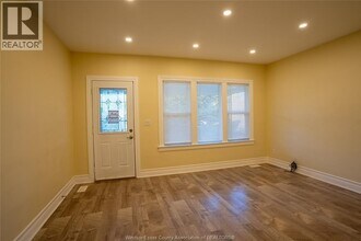 759 Parent Ave in Windsor, ON - Building Photo - Building Photo