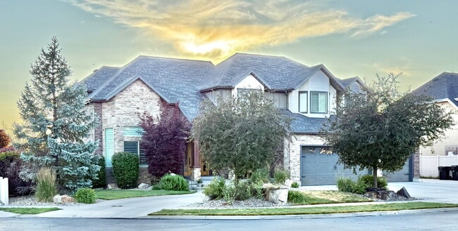 1501 N 1050 W in West Bountiful, UT - Foto de edificio - Building Photo