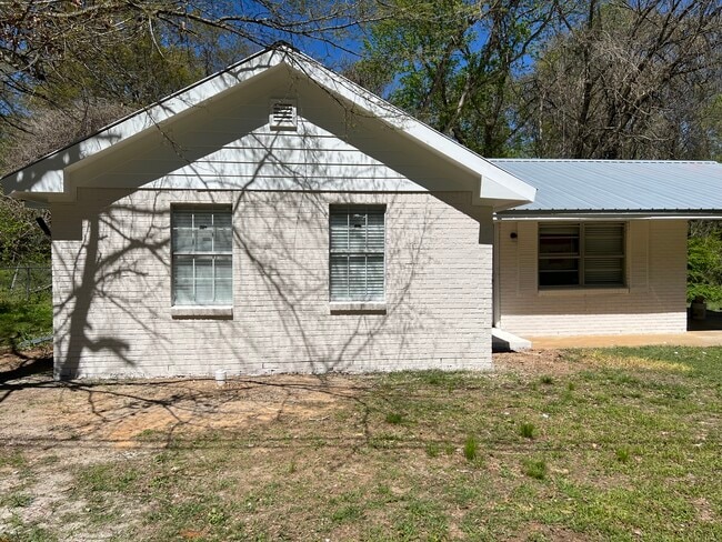 1713 Burney Branch Dr | Rentals in Oxford, MS