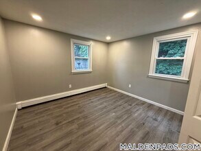 37 Forest St in Malden, MA - Building Photo - Building Photo
