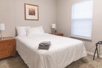 8859 Woodpointe Cir in Indianapolis, IN - Building Photo - Building Photo