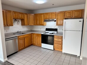 20 Heaths Ct in Lynn, MA - Building Photo - Building Photo