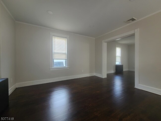 property at 7 Foster St