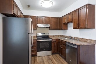 Hawkeye Apartments in Dubuque, IA - Foto de edificio - Interior Photo