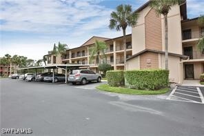 7380 St Ives Way in Naples, FL - Building Photo