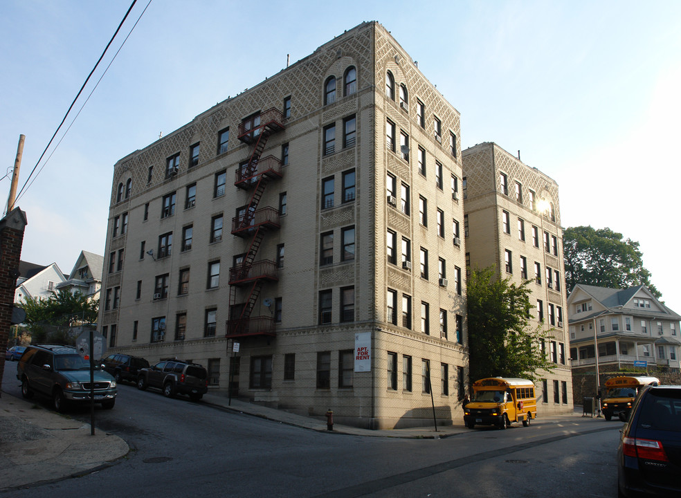 15-21 Caryl Ave in Yonkers, NY - Foto de edificio