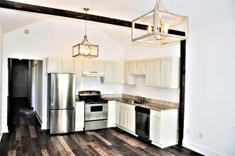 9 Humphrey Ct in Charleston, SC - Building Photo - Building Photo