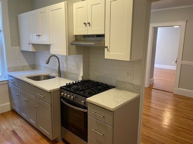 156 Summer St in Somerville, MA - Building Photo