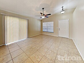 1248 E Cleveland St in Apopka, FL - Building Photo - Building Photo